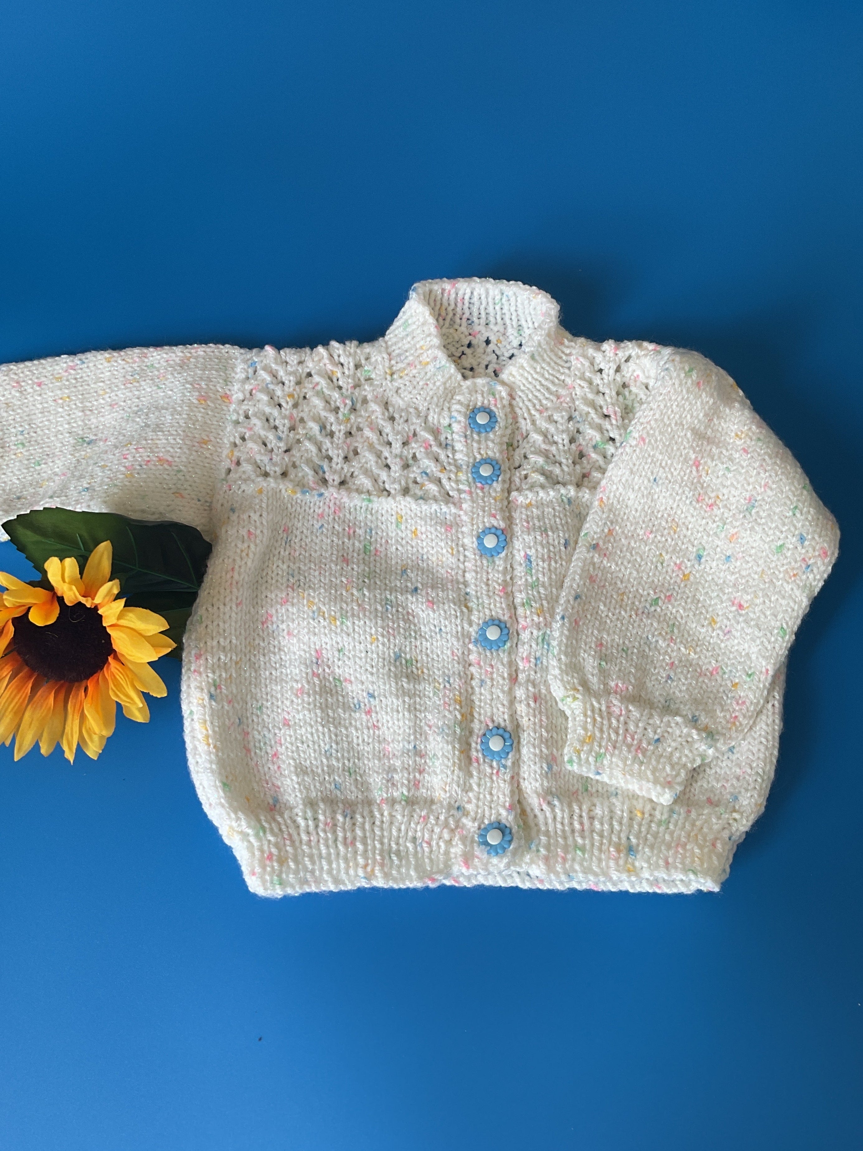 Round Neck Pattern Cardigan