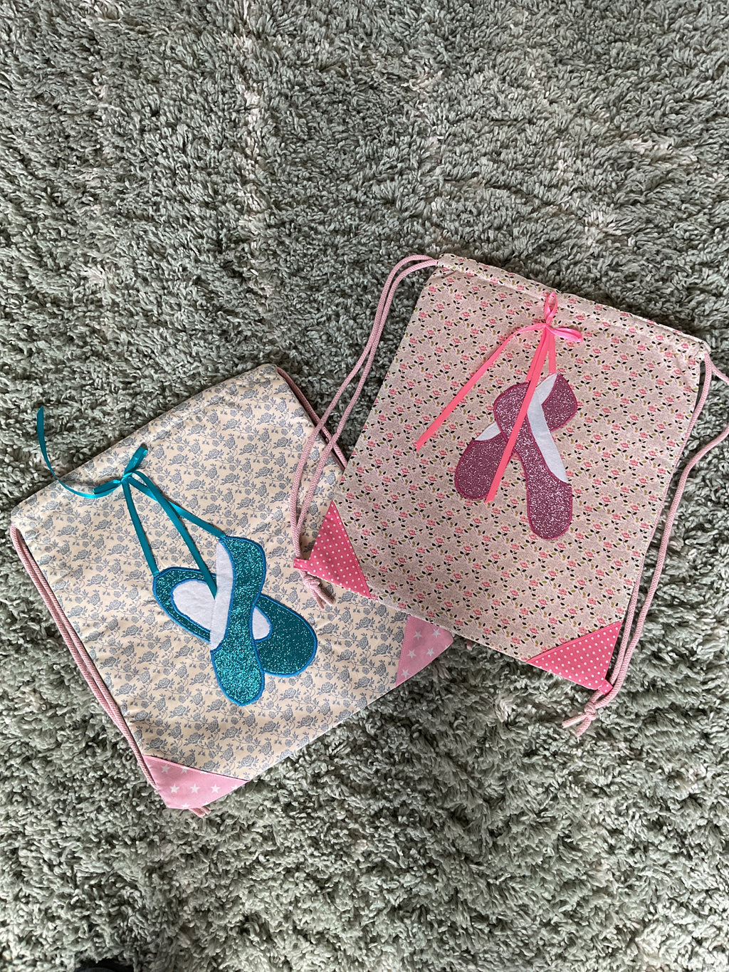 Ballet Shoes Drawstring Bag (Pink)
