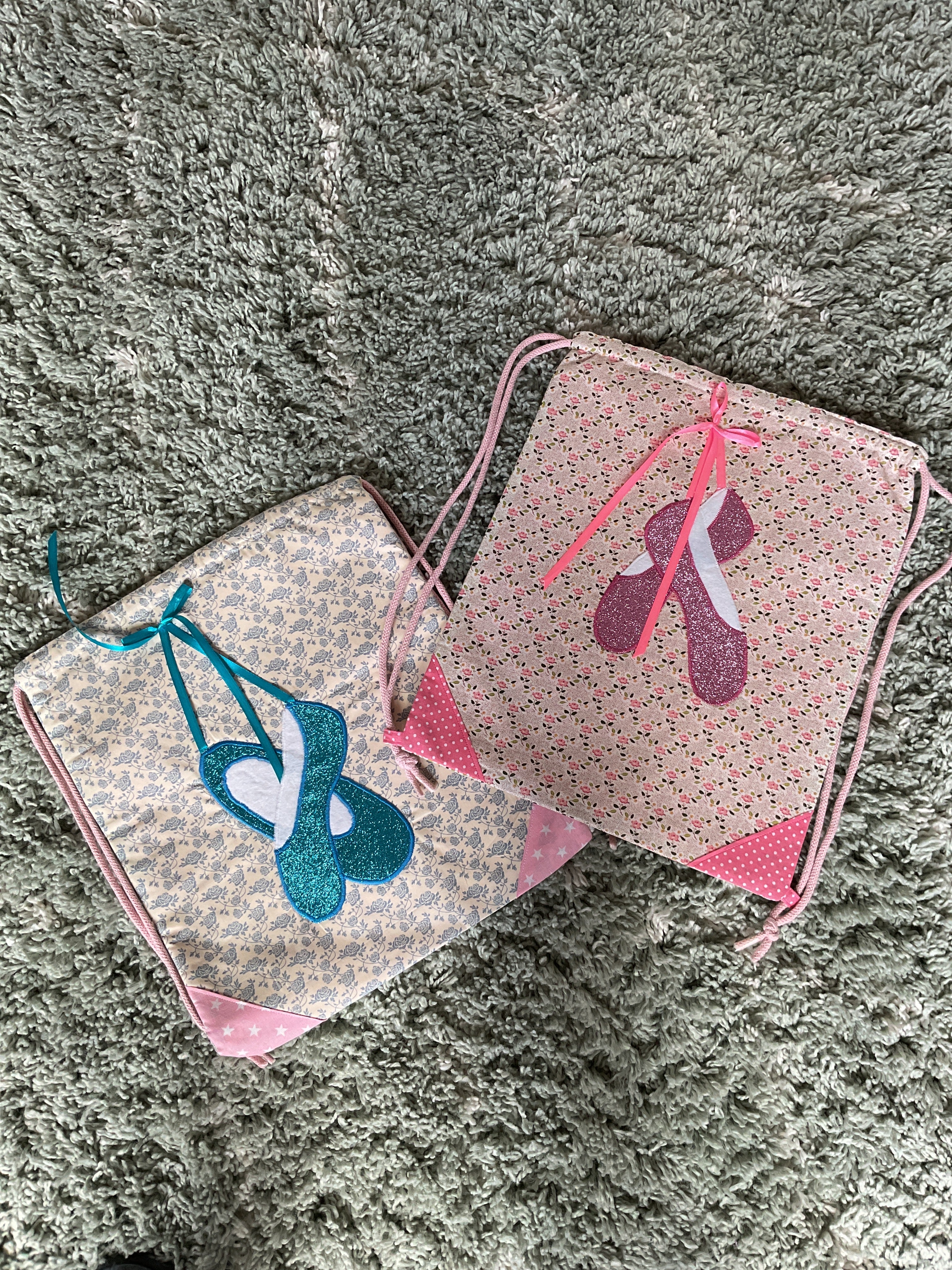 Ballet Shoes Drawstring Bag (Pink)