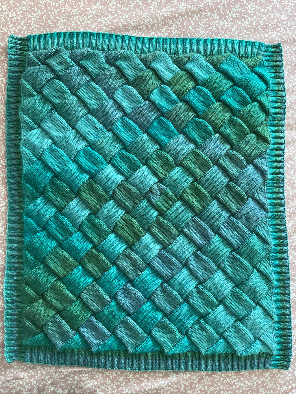 Entrelac baby Blanket