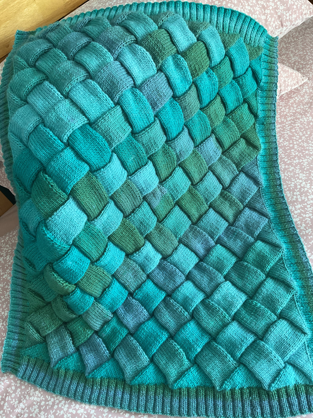Entrelac baby Blanket